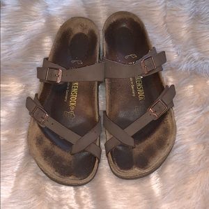 Birkenstock’s size 38